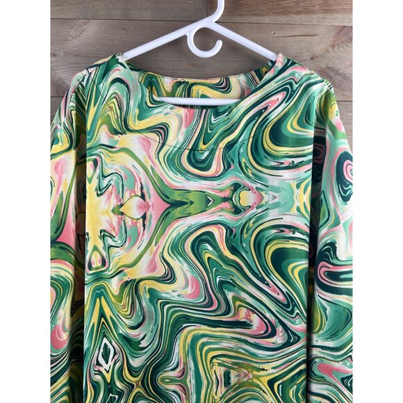 Umgee Womens Shirt Blouse Poncho Asymmetrical Hemline Green Size Small Medium - Picture 2 of 8